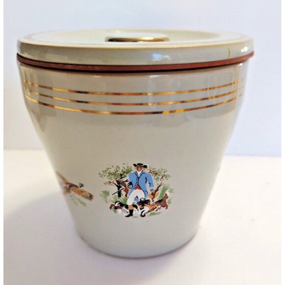 Stoneware Humidor Made in England Hunting scene - 4 3/4" Tall 1960's - Picture 1 of 9